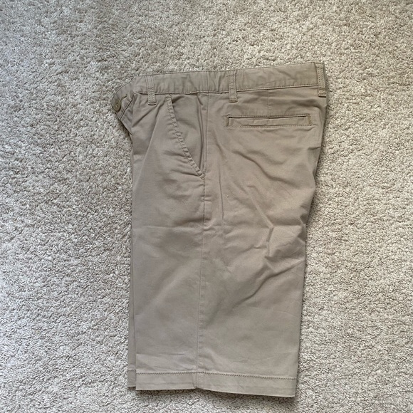 5 pairs of Boy shorts/ uniform, J.Crew Crewcuts, Gap kids and Cat & Jack - Picture 6 of 14